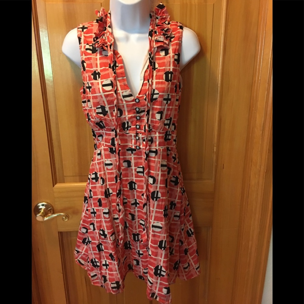 Betsy Johnson Size 6 Vintage Button down dress